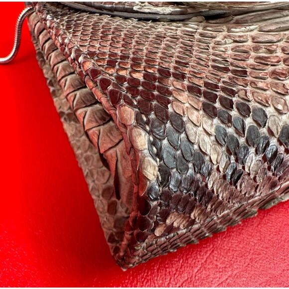 Little Liffner Embossed Small Gray Crossbody Shoulder Bag Made In Italy - Picture 7 of 16